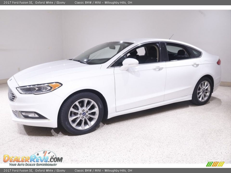 2017 Ford Fusion SE Oxford White / Ebony Photo #3