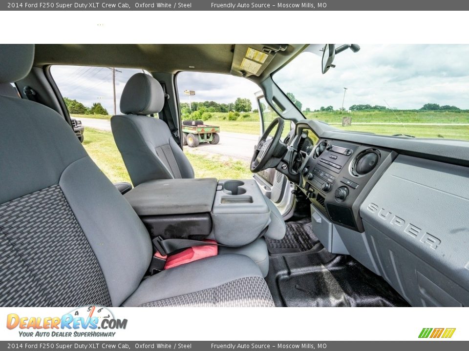 2014 Ford F250 Super Duty XLT Crew Cab Oxford White / Steel Photo #24