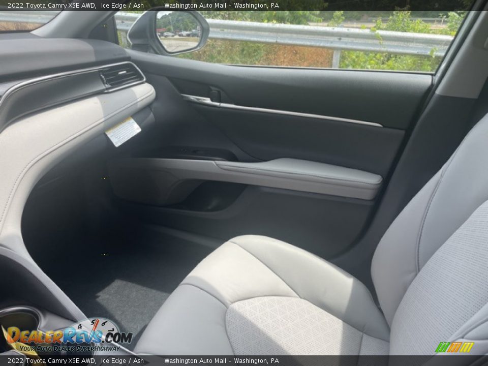 2022 Toyota Camry XSE AWD Ice Edge / Ash Photo #10