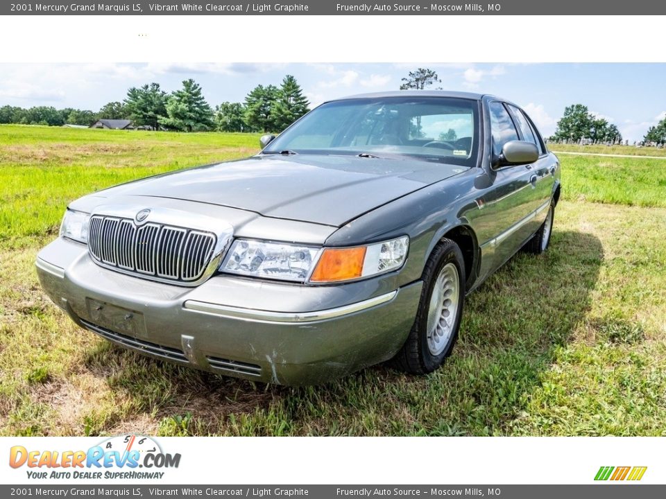 2001 Mercury Grand Marquis LS Vibrant White Clearcoat / Light Graphite Photo #8