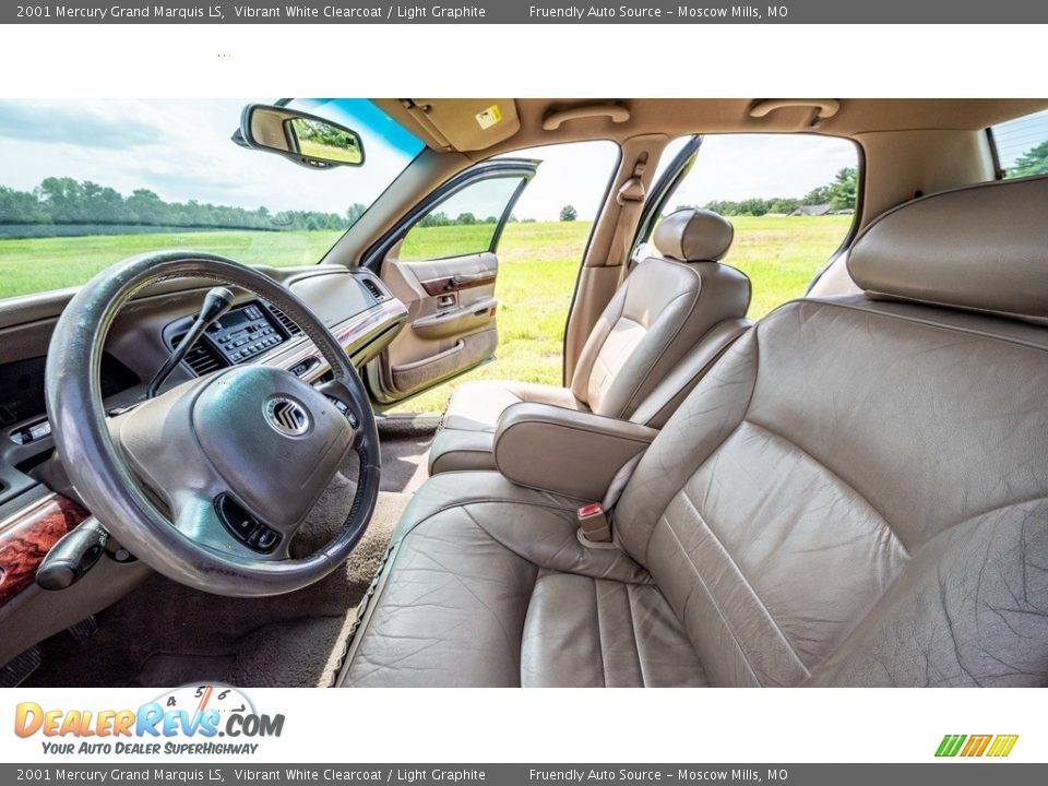 2001 Mercury Grand Marquis LS Vibrant White Clearcoat / Light Graphite Photo #18