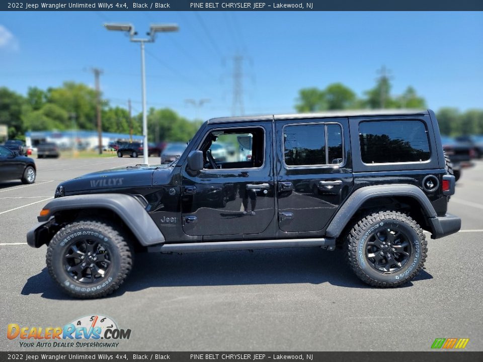 2022 Jeep Wrangler Unlimited Willys 4x4 Black / Black Photo #3