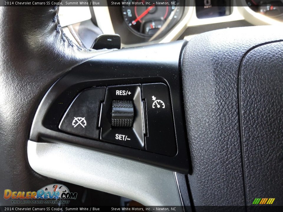 2014 Chevrolet Camaro SS Coupe Steering Wheel Photo #21