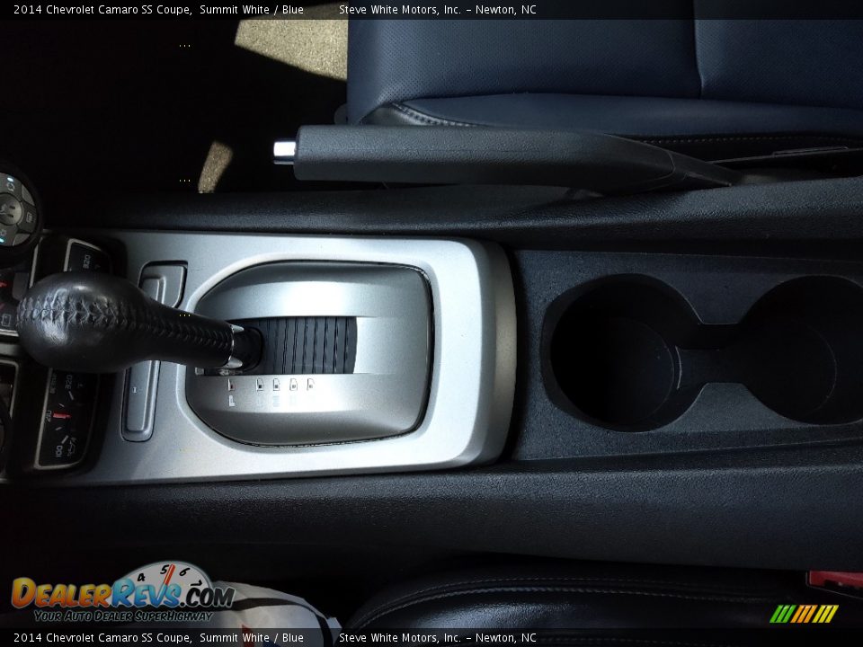 2014 Chevrolet Camaro SS Coupe Shifter Photo #29