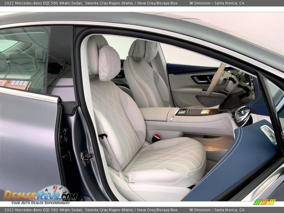 Front Seat of 2022 Mercedes-Benz EQS 580 4Matic Sedan Photo #5