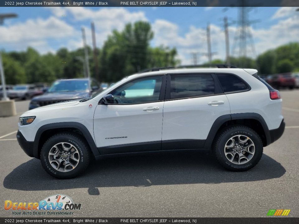 2022 Jeep Cherokee Trailhawk 4x4 Bright White / Black Photo #3