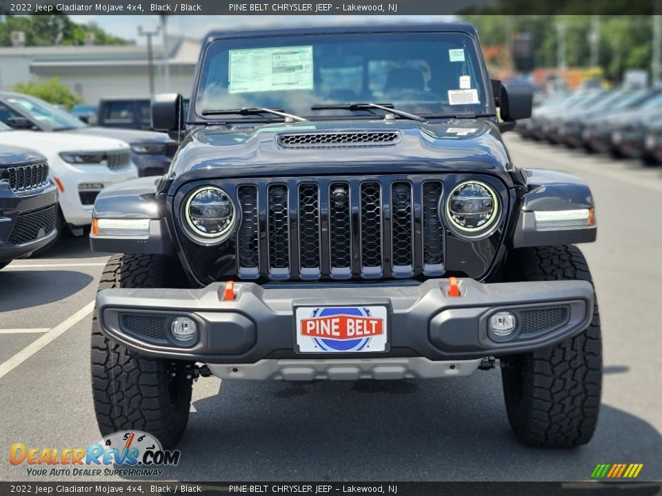 2022 Jeep Gladiator Mojave 4x4 Black / Black Photo #2