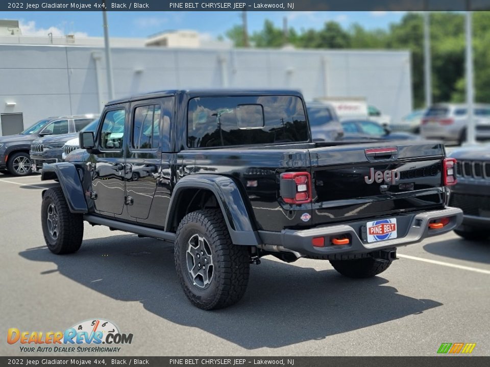 2022 Jeep Gladiator Mojave 4x4 Black / Black Photo #4