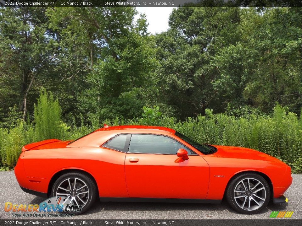 2022 Dodge Challenger R/T Go Mango / Black Photo #5