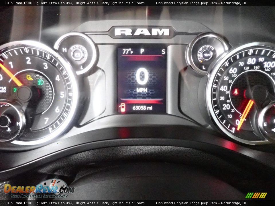 2019 Ram 1500 Big Horn Crew Cab 4x4 Bright White / Black/Light Mountain Brown Photo #17