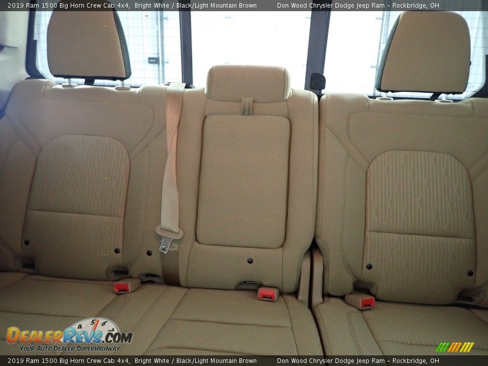 2019 Ram 1500 Big Horn Crew Cab 4x4 Bright White / Black/Light Mountain Brown Photo #22