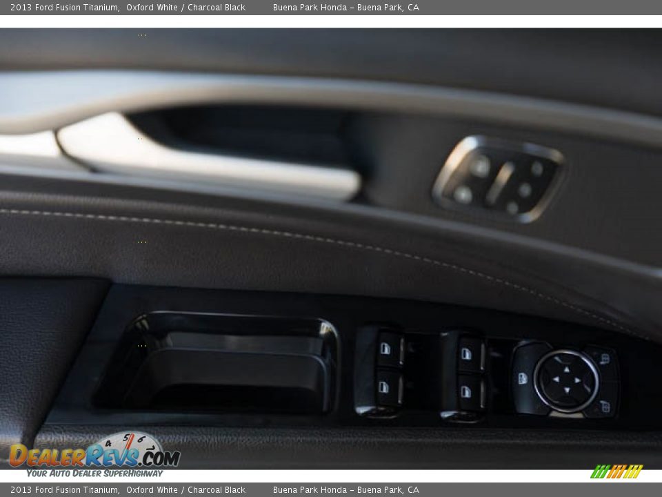 2013 Ford Fusion Titanium Oxford White / Charcoal Black Photo #29