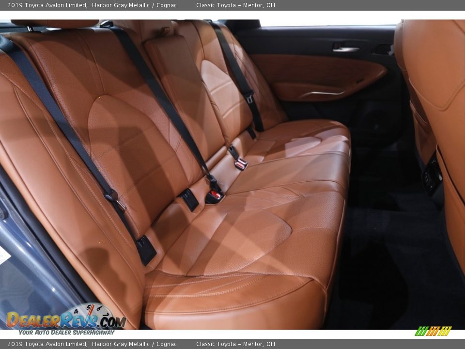 Rear Seat of 2019 Toyota Avalon Limited Photo #16