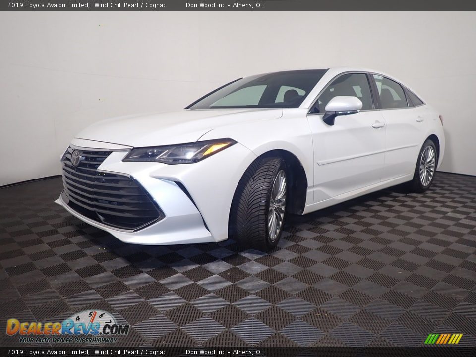 2019 Toyota Avalon Limited Wind Chill Pearl / Cognac Photo #10