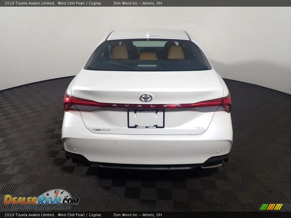 2019 Toyota Avalon Limited Wind Chill Pearl / Cognac Photo #15