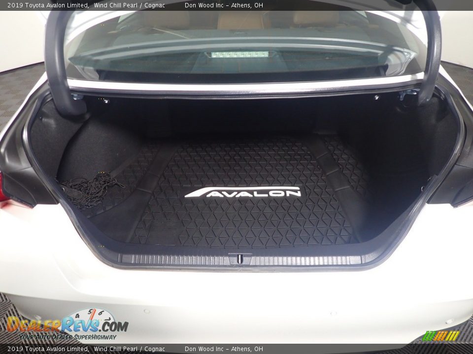 2019 Toyota Avalon Limited Wind Chill Pearl / Cognac Photo #17