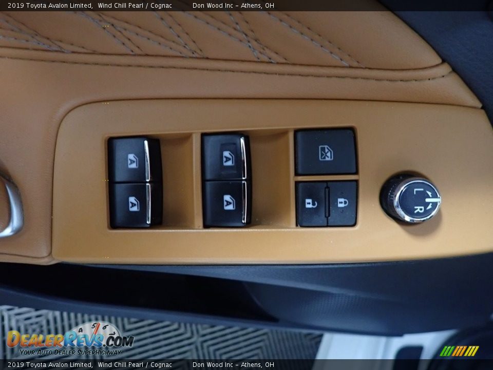 2019 Toyota Avalon Limited Wind Chill Pearl / Cognac Photo #23