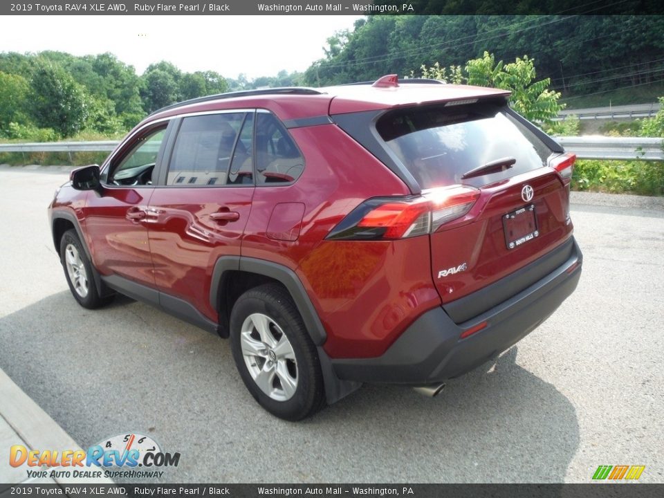 2019 Toyota RAV4 XLE AWD Ruby Flare Pearl / Black Photo #17
