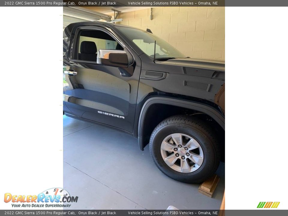 2022 GMC Sierra 1500 Pro Regular Cab Onyx Black / Jet Black Photo #12