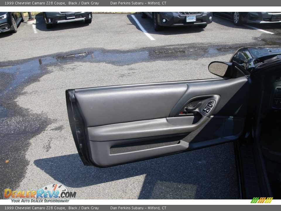 1999 Chevrolet Camaro Z28 Coupe Black / Dark Gray Photo #9