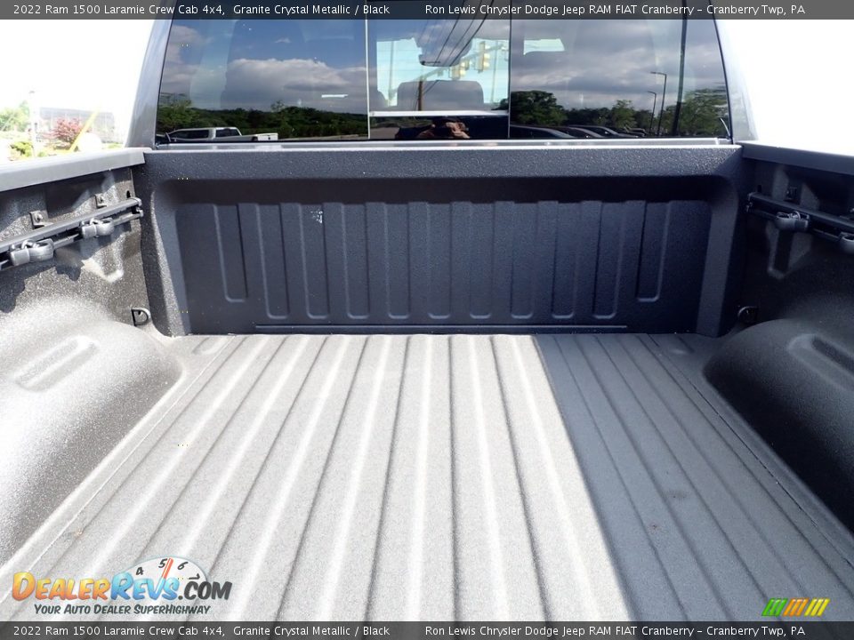 2022 Ram 1500 Laramie Crew Cab 4x4 Granite Crystal Metallic / Black Photo #5