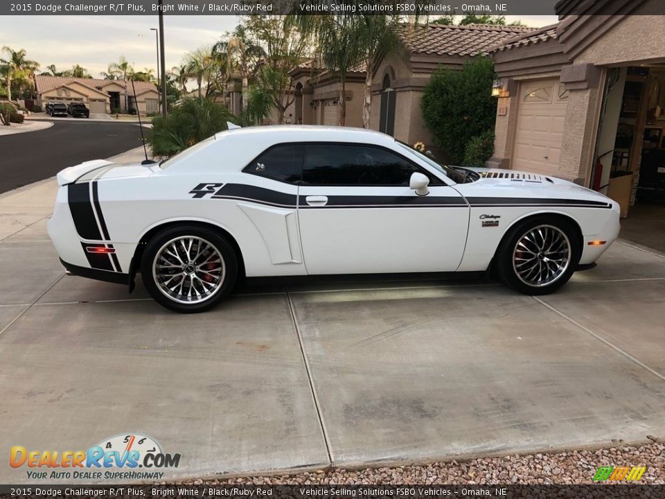 2015 Dodge Challenger R/T Plus Bright White / Black/Ruby Red Photo #4