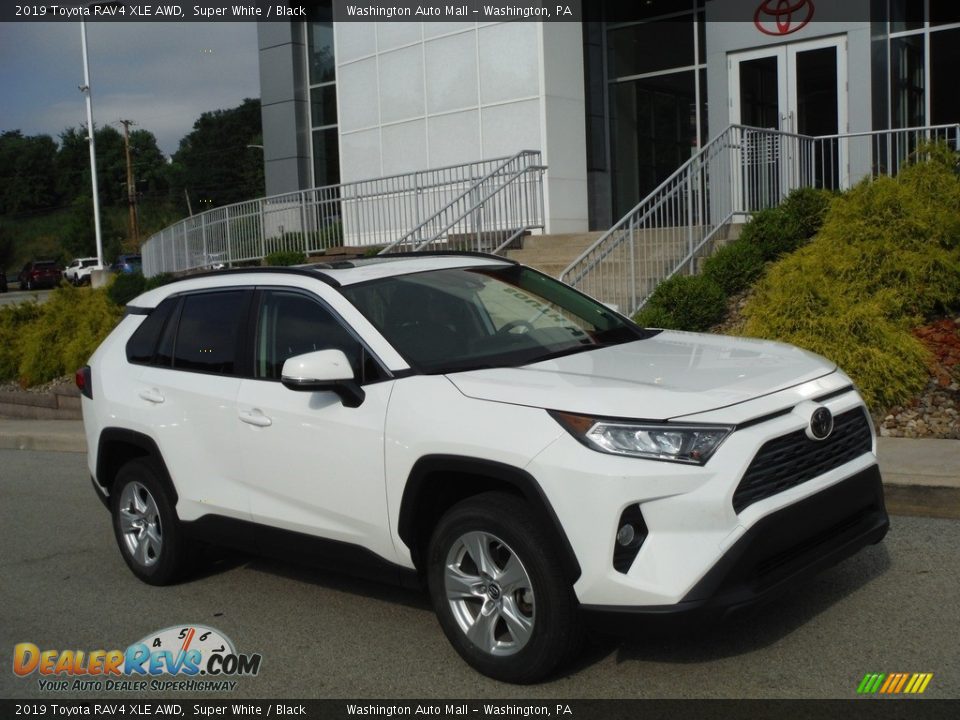 2019 Toyota RAV4 XLE AWD Super White / Black Photo #1