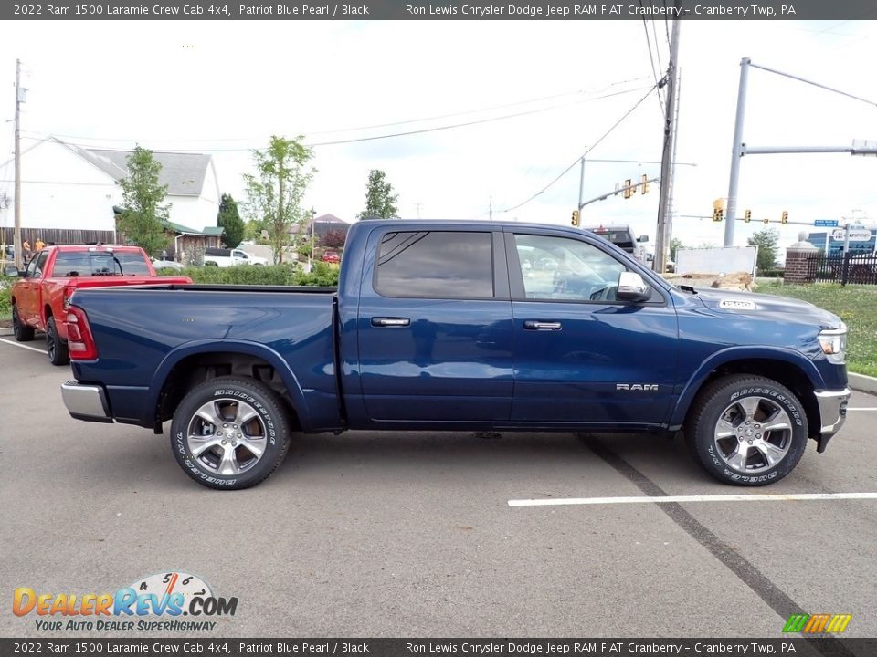 2022 Ram 1500 Laramie Crew Cab 4x4 Patriot Blue Pearl / Black Photo #7