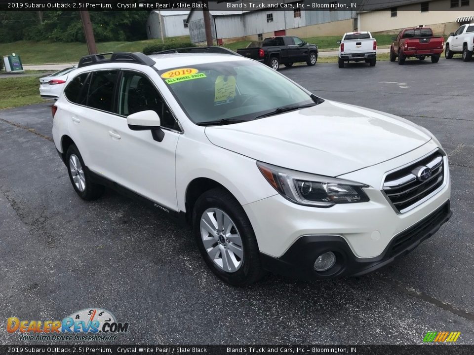 2019 Subaru Outback 2.5i Premium Crystal White Pearl / Slate Black Photo #4