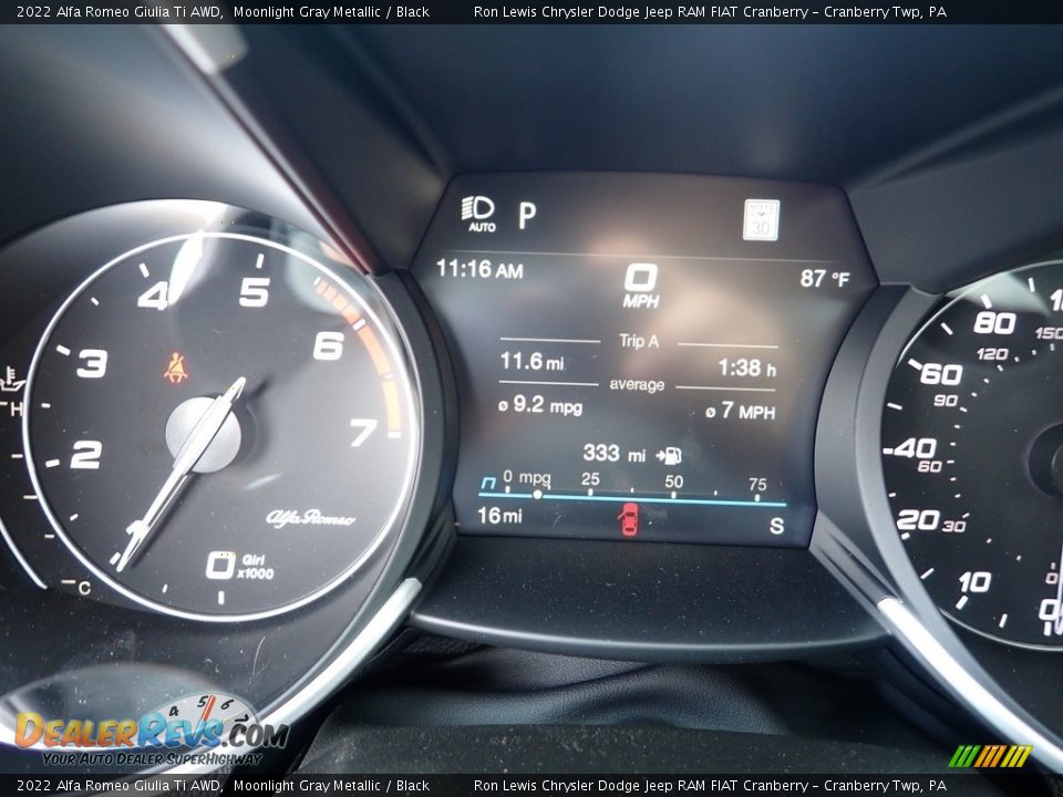 2022 Alfa Romeo Giulia Ti AWD Moonlight Gray Metallic / Black Photo #17