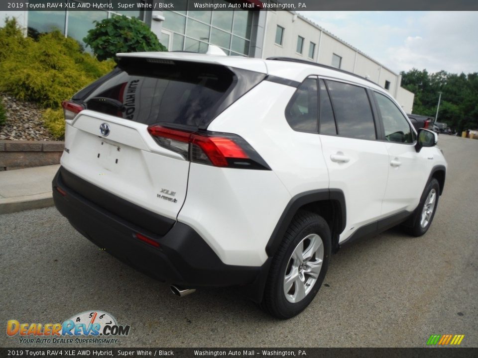 2019 Toyota RAV4 XLE AWD Hybrid Super White / Black Photo #18