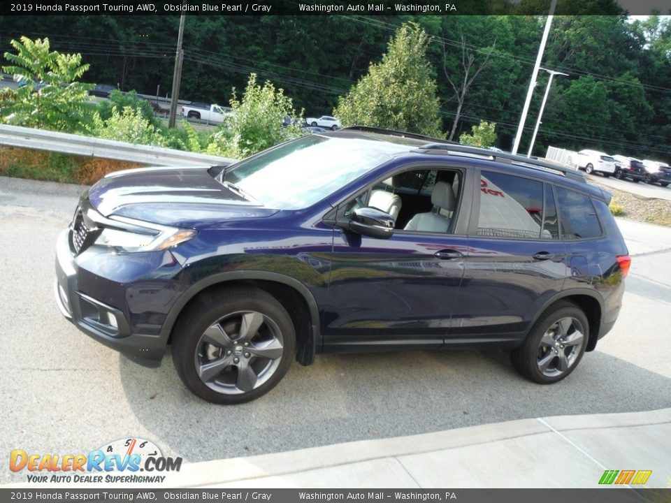 2019 Honda Passport Touring AWD Obsidian Blue Pearl / Gray Photo #15