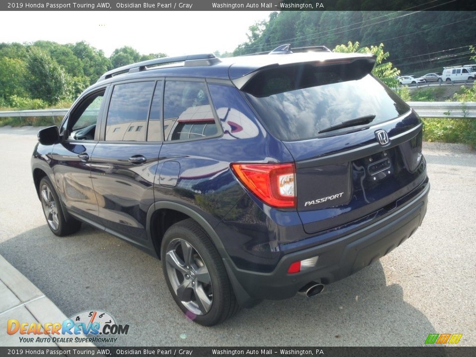 2019 Honda Passport Touring AWD Obsidian Blue Pearl / Gray Photo #16