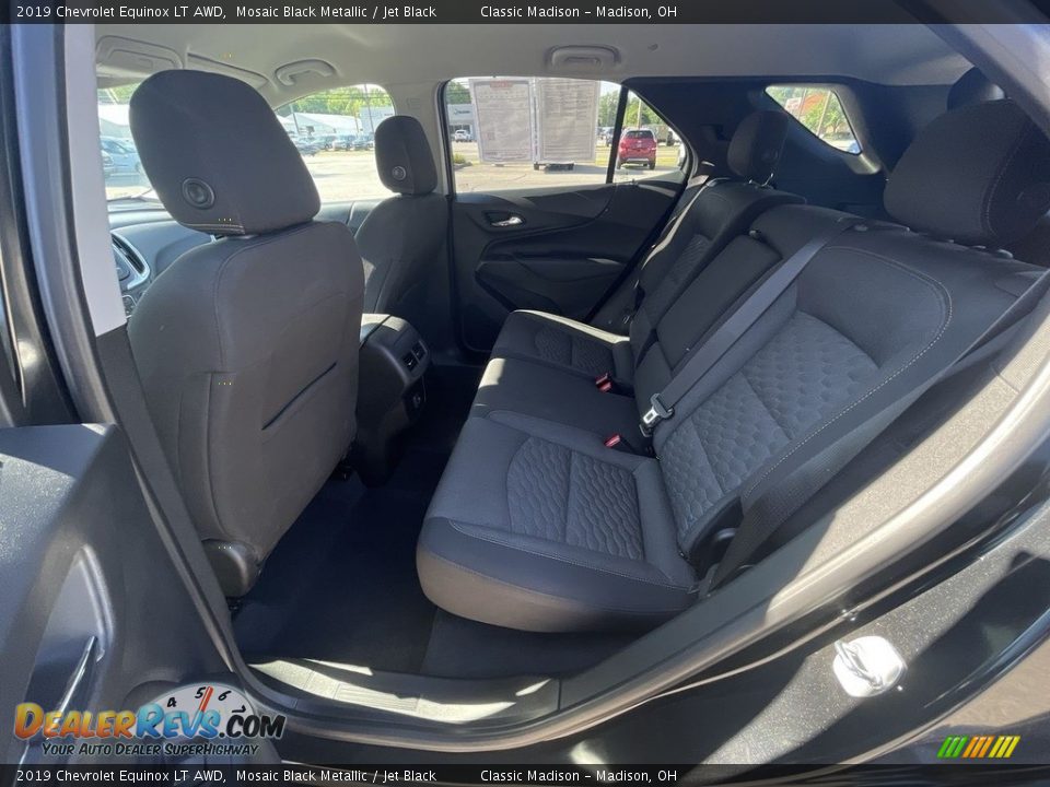 2019 Chevrolet Equinox LT AWD Mosaic Black Metallic / Jet Black Photo #16