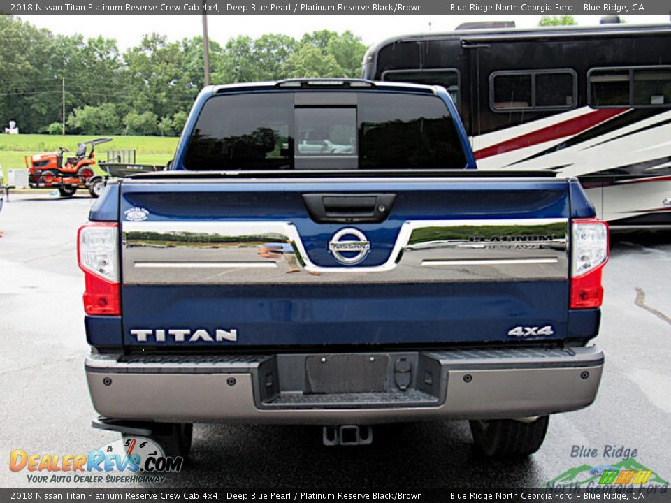2018 Nissan Titan Platinum Reserve Crew Cab 4x4 Deep Blue Pearl / Platinum Reserve Black/Brown Photo #4