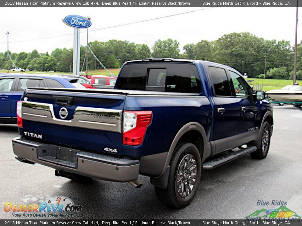 2018 Nissan Titan Platinum Reserve Crew Cab 4x4 Deep Blue Pearl / Platinum Reserve Black/Brown Photo #5