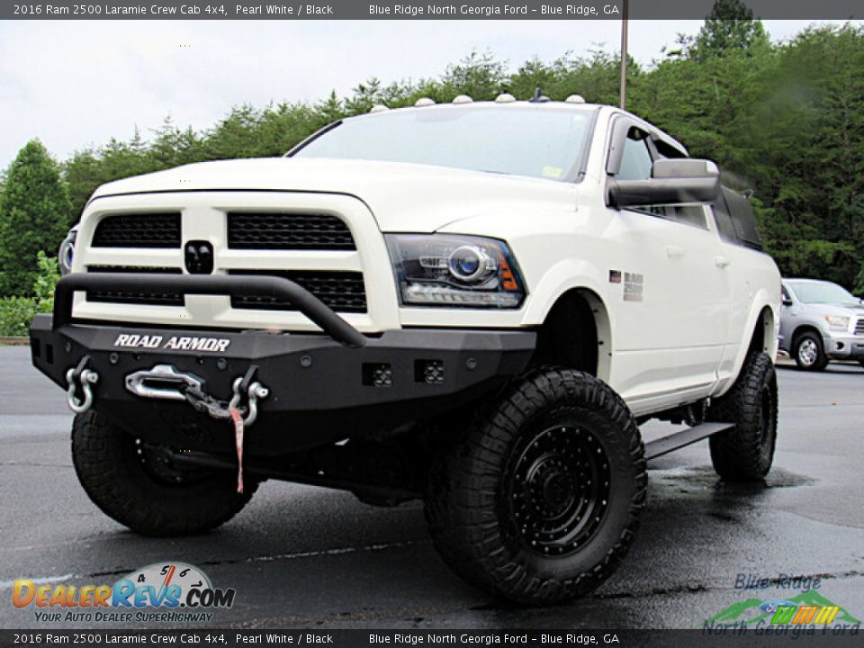 2016 Ram 2500 Laramie Crew Cab 4x4 Pearl White / Black Photo #1