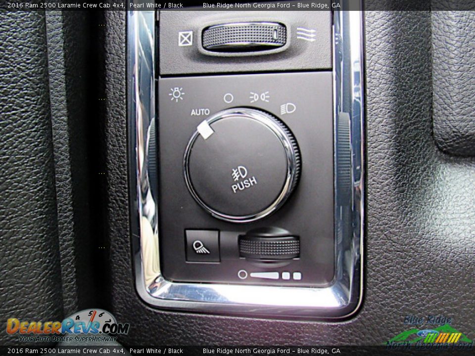 Controls of 2016 Ram 2500 Laramie Crew Cab 4x4 Photo #24