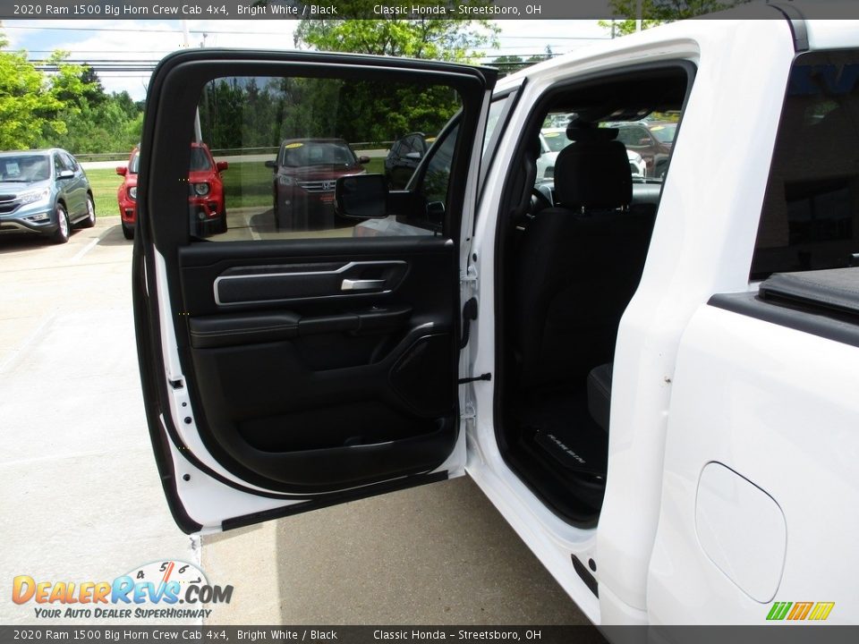 2020 Ram 1500 Big Horn Crew Cab 4x4 Bright White / Black Photo #27