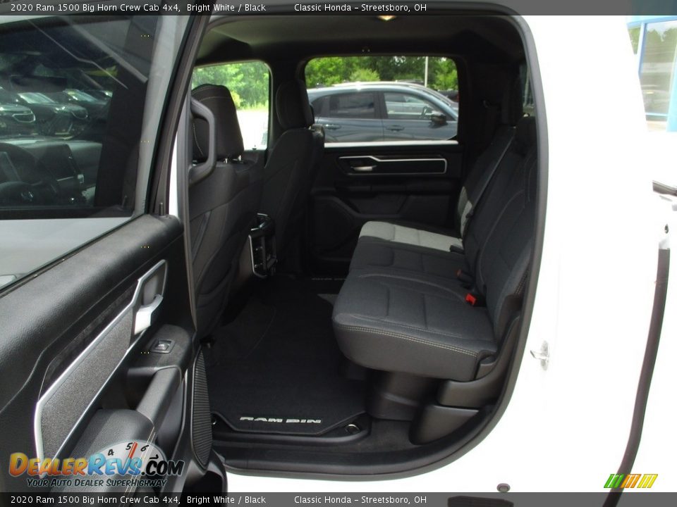 2020 Ram 1500 Big Horn Crew Cab 4x4 Bright White / Black Photo #28
