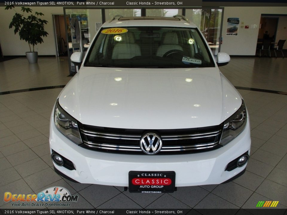 2016 Volkswagen Tiguan SEL 4MOTION Pure White / Charcoal Photo #2