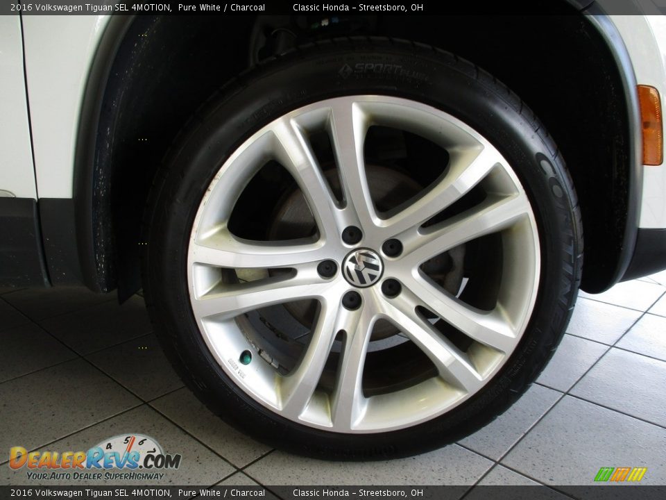 2016 Volkswagen Tiguan SEL 4MOTION Wheel Photo #5