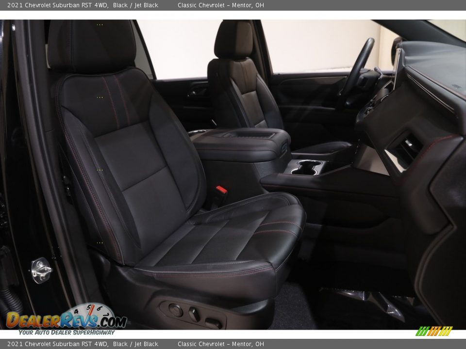 2021 Chevrolet Suburban RST 4WD Black / Jet Black Photo #17