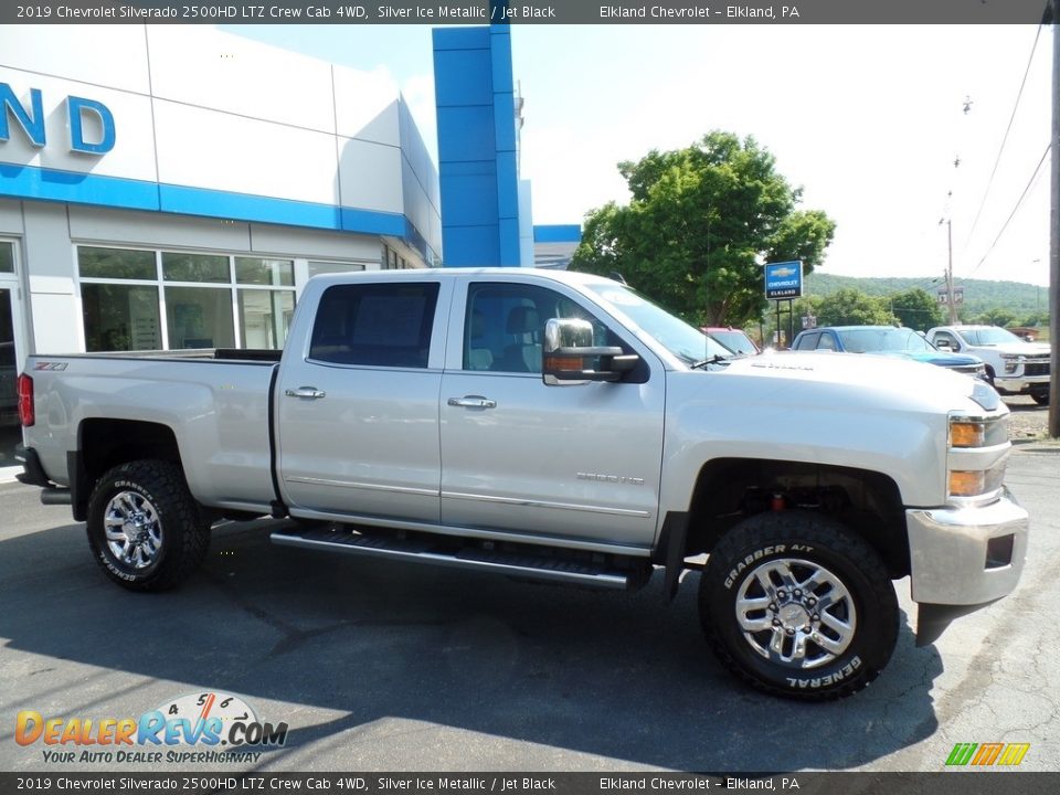 2019 Chevrolet Silverado 2500HD LTZ Crew Cab 4WD Silver Ice Metallic / Jet Black Photo #5