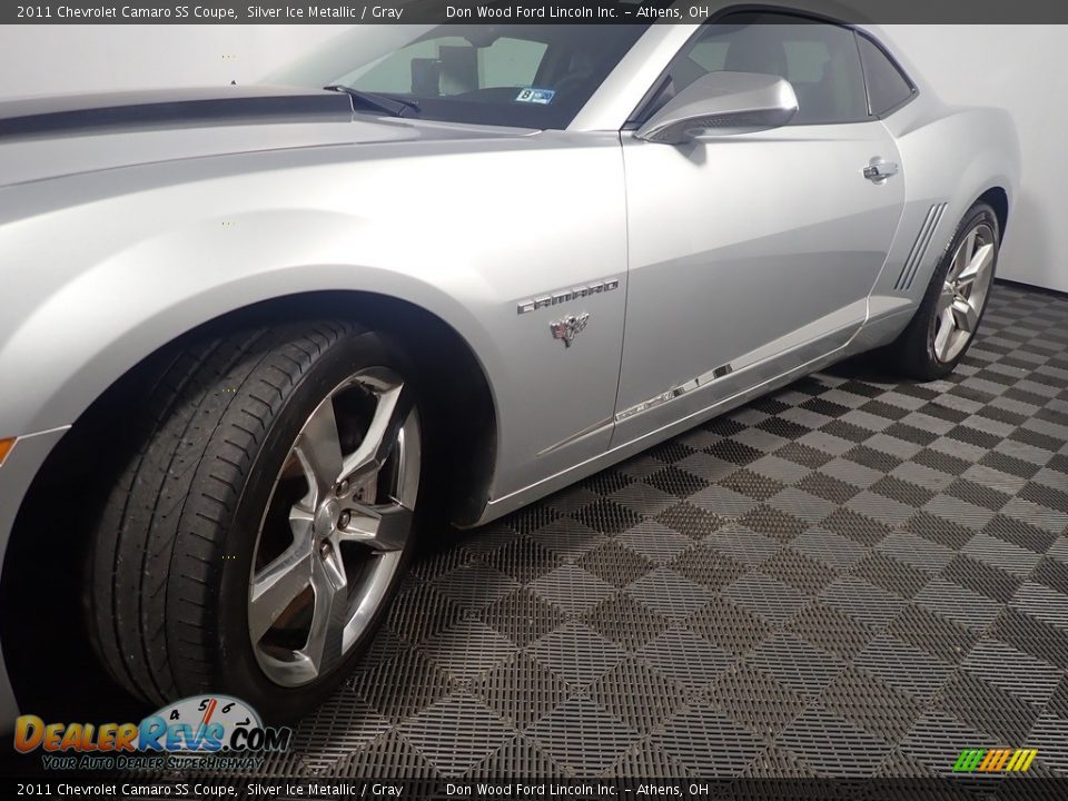 2011 Chevrolet Camaro SS Coupe Silver Ice Metallic / Gray Photo #9