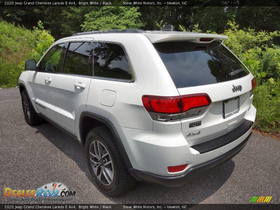 2020 Jeep Grand Cherokee Laredo E 4x4 Bright White / Black Photo #8