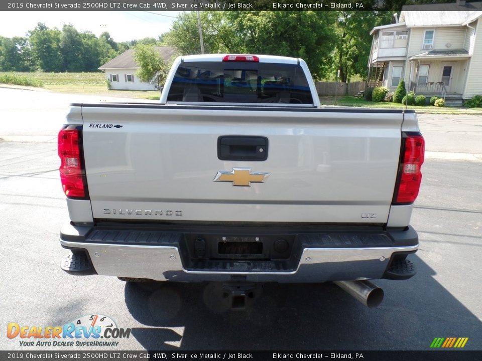 2019 Chevrolet Silverado 2500HD LTZ Crew Cab 4WD Silver Ice Metallic / Jet Black Photo #9