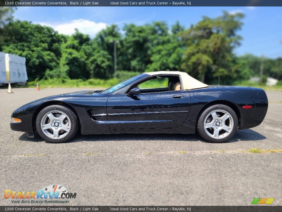 1998 Chevrolet Corvette Convertible Black / Light Oak Photo #2