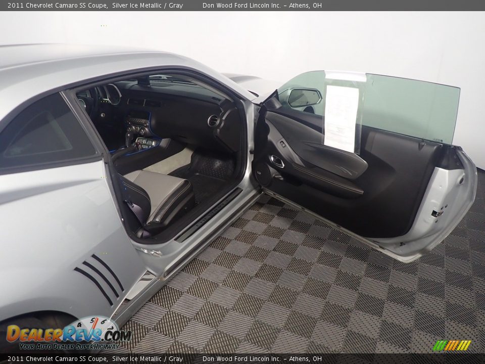 2011 Chevrolet Camaro SS Coupe Silver Ice Metallic / Gray Photo #33