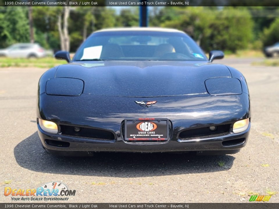 1998 Chevrolet Corvette Convertible Black / Light Oak Photo #8